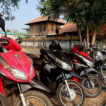 Perfect Resort And Motorbike & Bicycle For Rents Sukhothai Bagian luar foto