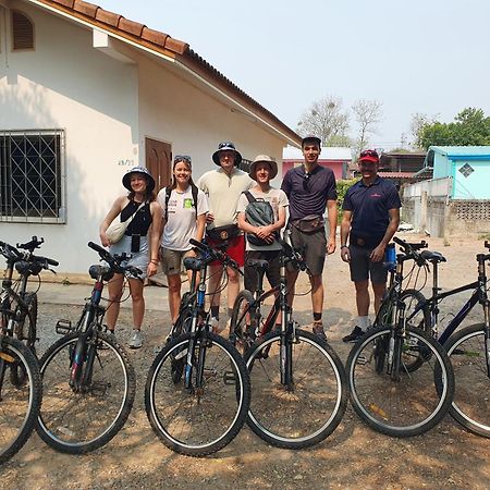 Perfect Resort And Motorbike & Bicycle For Rents Sukhothai Bagian luar foto