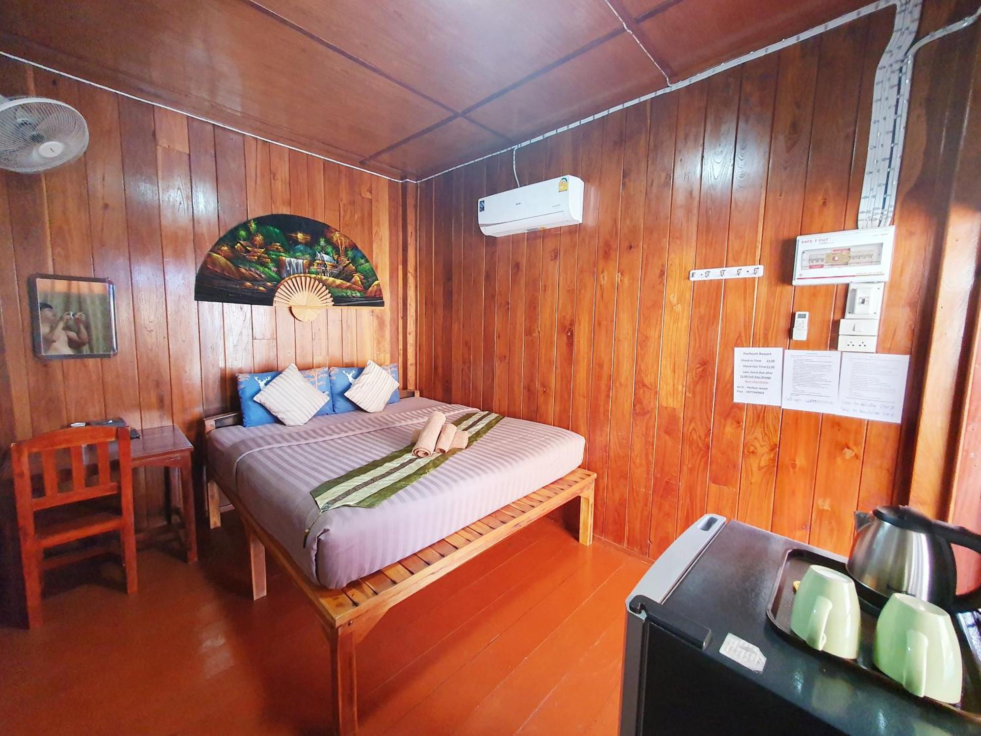 Perfect Resort And Motorbike & Bicycle For Rents Sukhothai Bagian luar foto