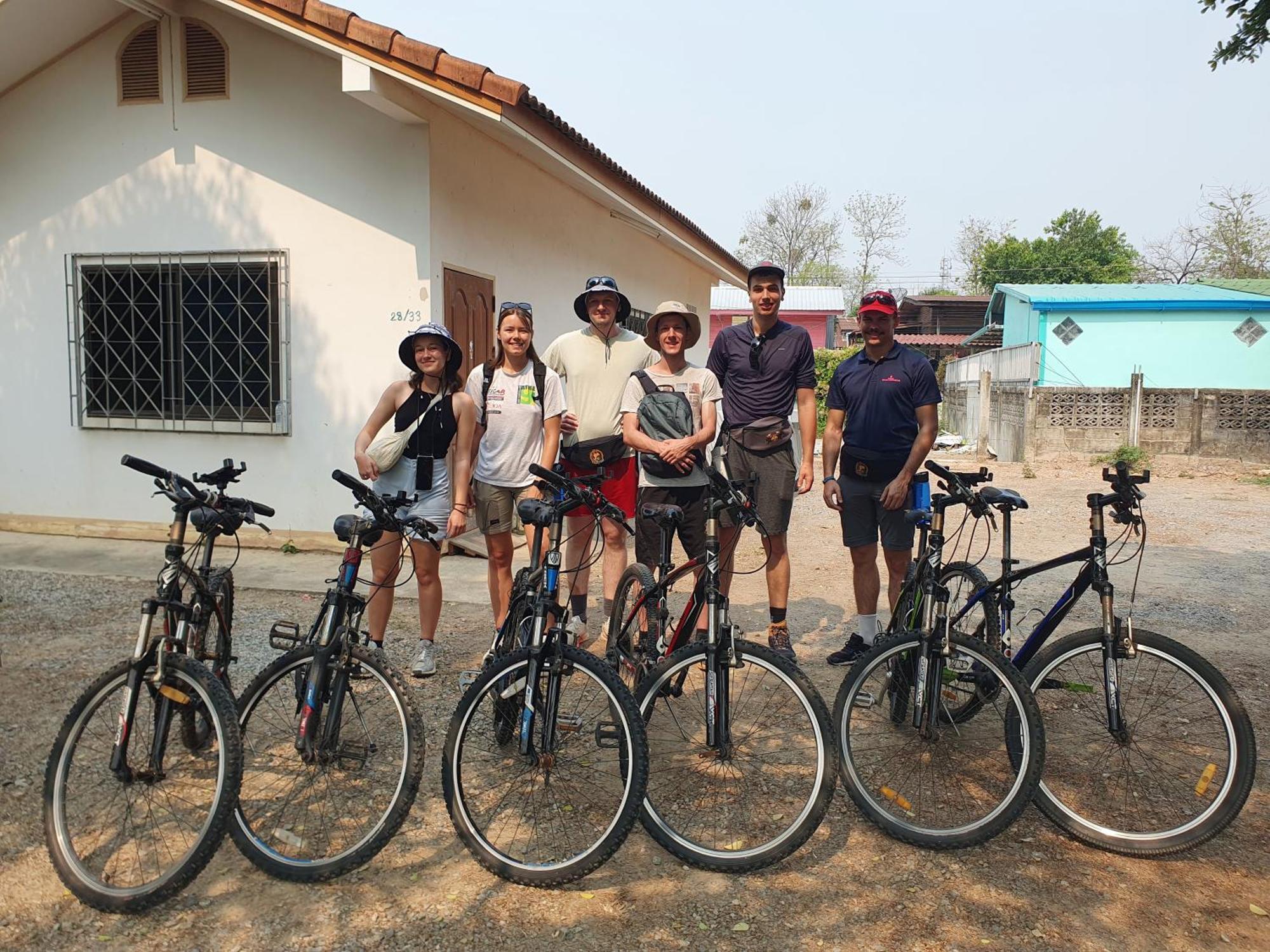 Perfect Resort And Motorbike & Bicycle For Rents Sukhothai Bagian luar foto